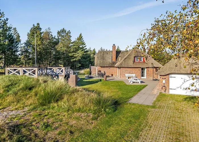 Romy - 3-5km From The Sea By Interhome